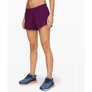 Lululemon Hotty Hot Shorts Marvel Liner Stretch Running Activewear Sz 6